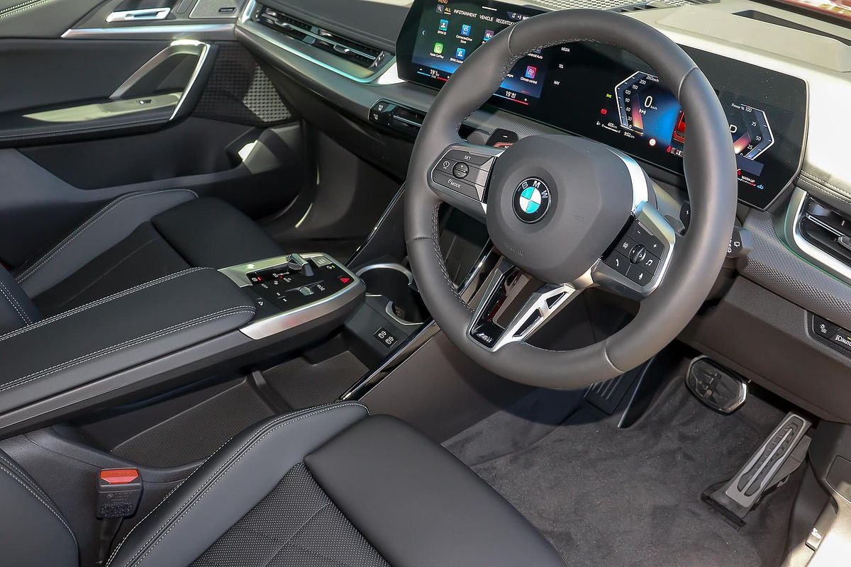 2025 BMW X1 xDrive20i M Sport U11