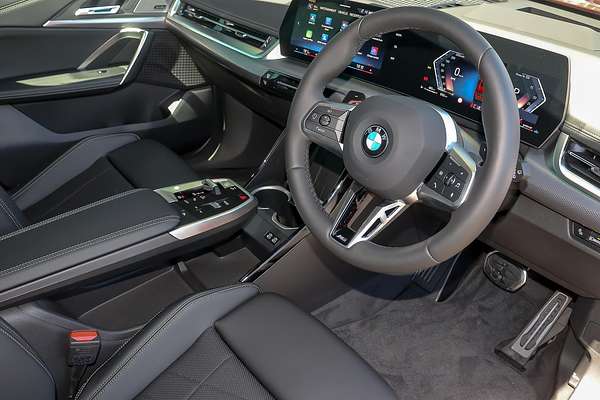 2025 BMW X1 xDrive20i M Sport U11