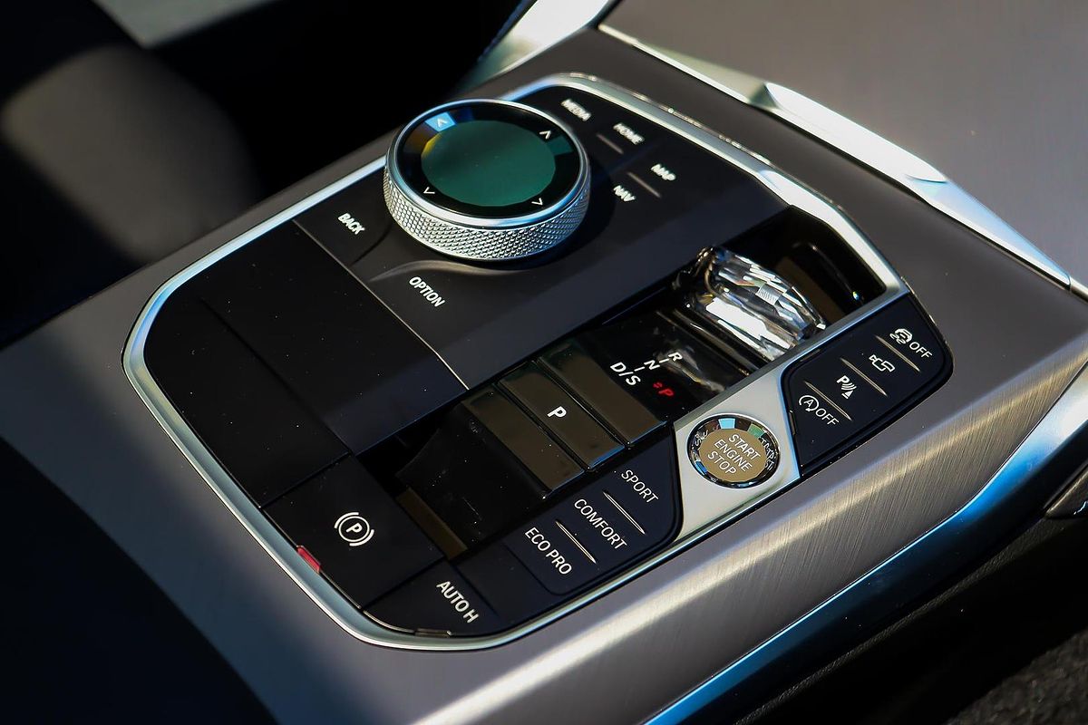 2025 BMW 2 Series M240i xDrive G42