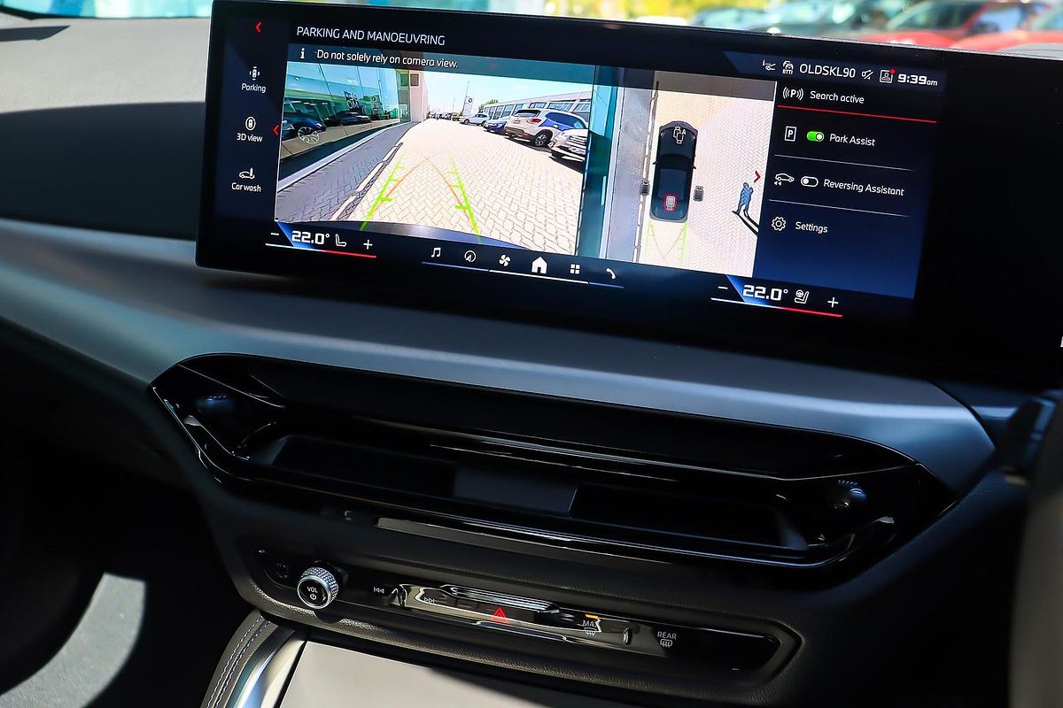 2025 BMW 2 Series M240i xDrive G42