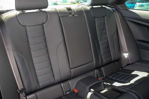 2025 BMW 2 Series M240i xDrive G42