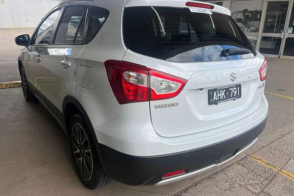 2015 Suzuki S-Cross GLX JY