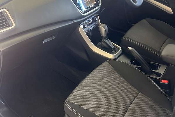 2015 Suzuki S-Cross GLX JY