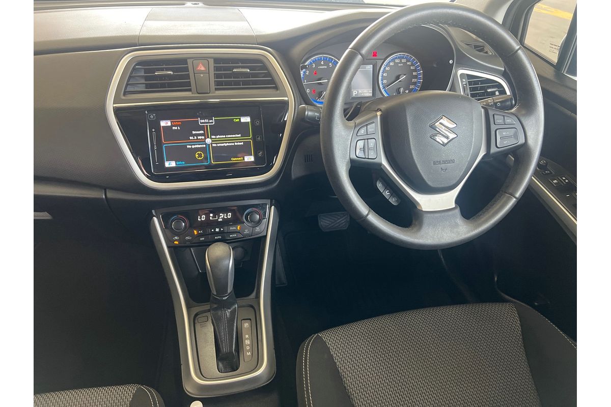 2015 Suzuki S-Cross GLX JY