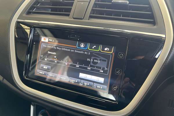 2015 Suzuki S-Cross GLX JY