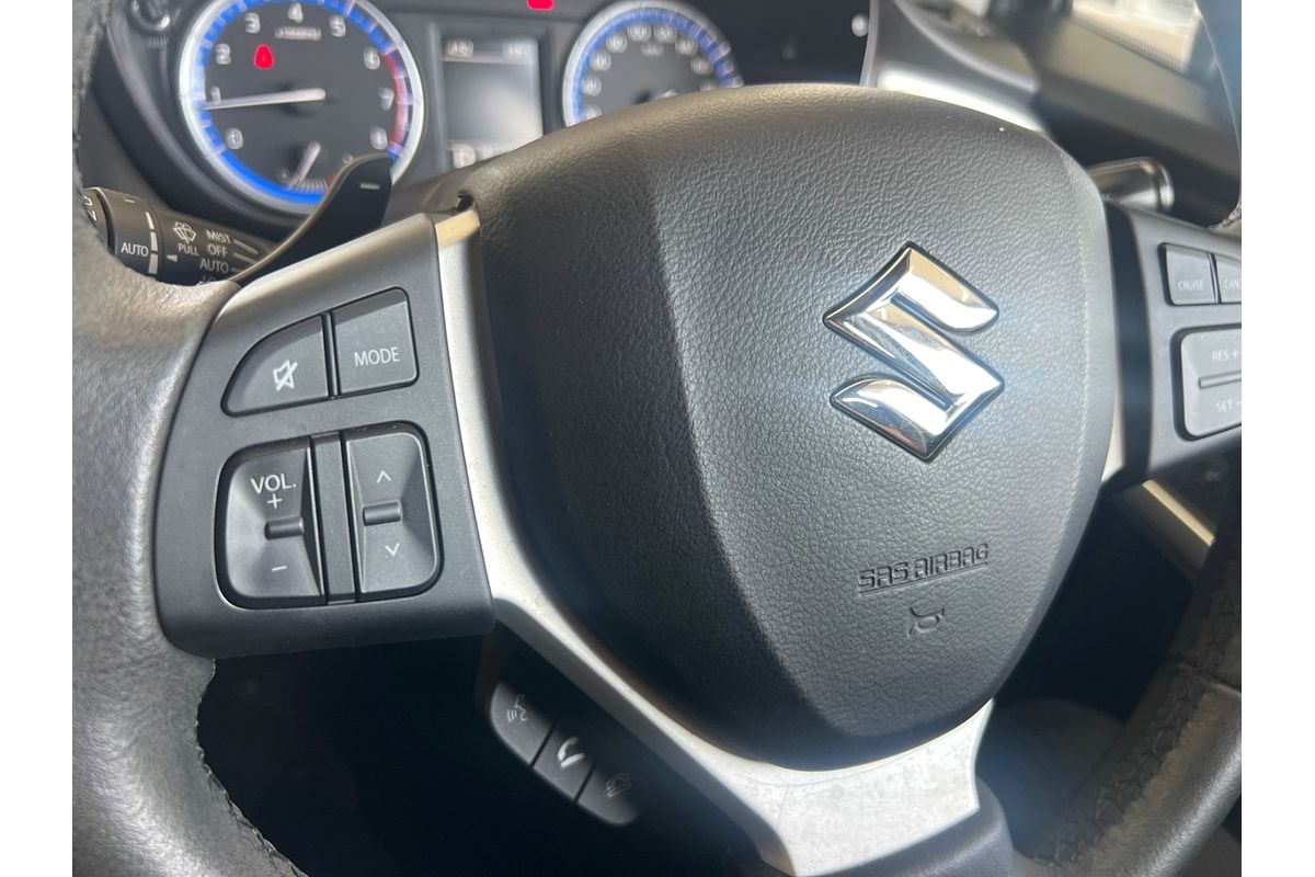 2015 Suzuki S-Cross GLX JY