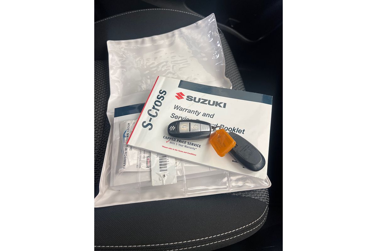 2015 Suzuki S-Cross GLX JY