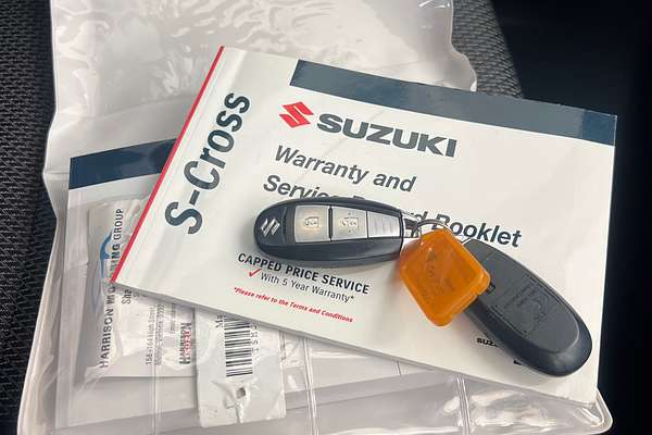 2015 Suzuki S-Cross GLX JY