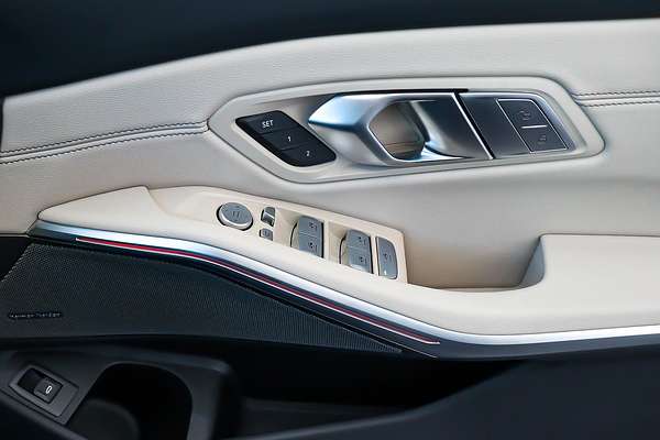 2025 BMW 3 Series M340i xDrive G20 LCI II