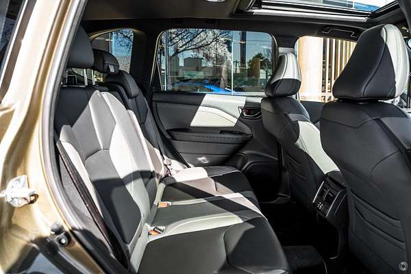 2025 Subaru Forester Sport S6