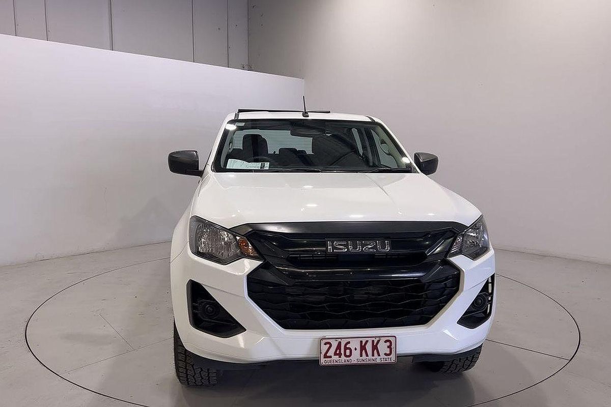 2024 Isuzu D-MAX SX  4X4