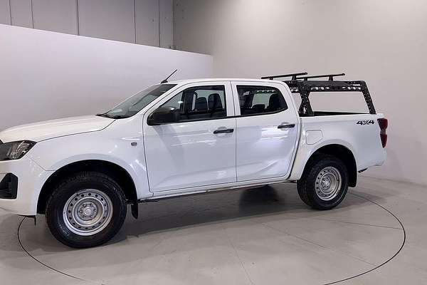 2024 Isuzu D-MAX SX  4X4