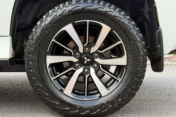 2019 Mitsubishi Pajero Sport Exceed QE