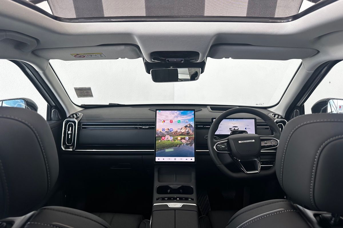 2025 Jaecoo J7 SHS Summit