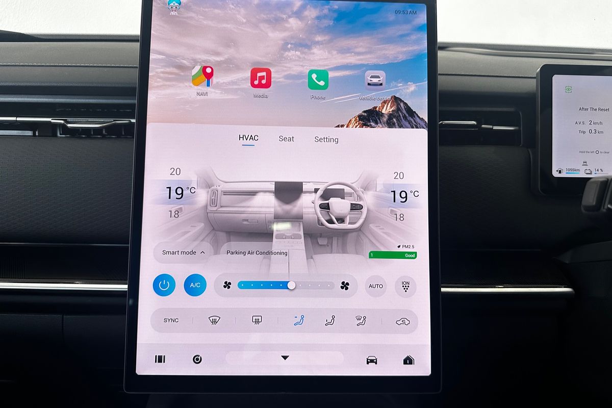 2025 Jaecoo J7 SHS Summit