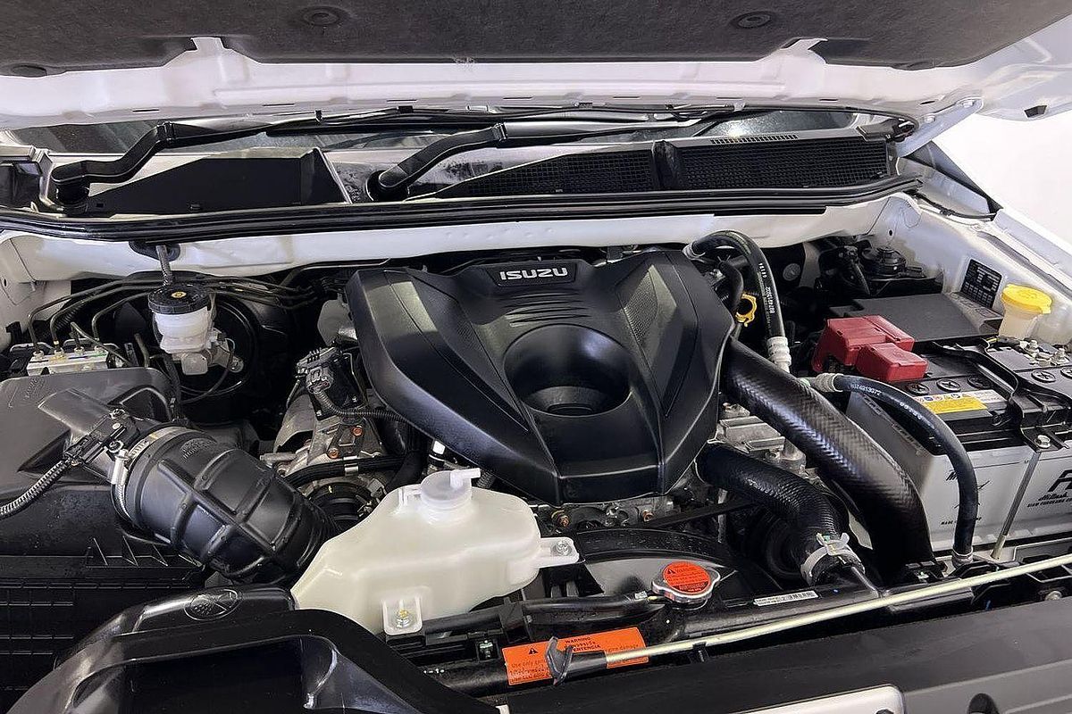 2024 Isuzu D-MAX SX  4X4