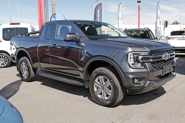 2024 Ford Ranger XLT 4X4 2.0L