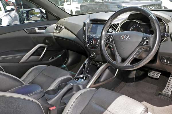 2015 Hyundai Veloster SR Turbo FS4 Series II