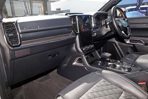 2024 Ford Everest Platinum 3.0L