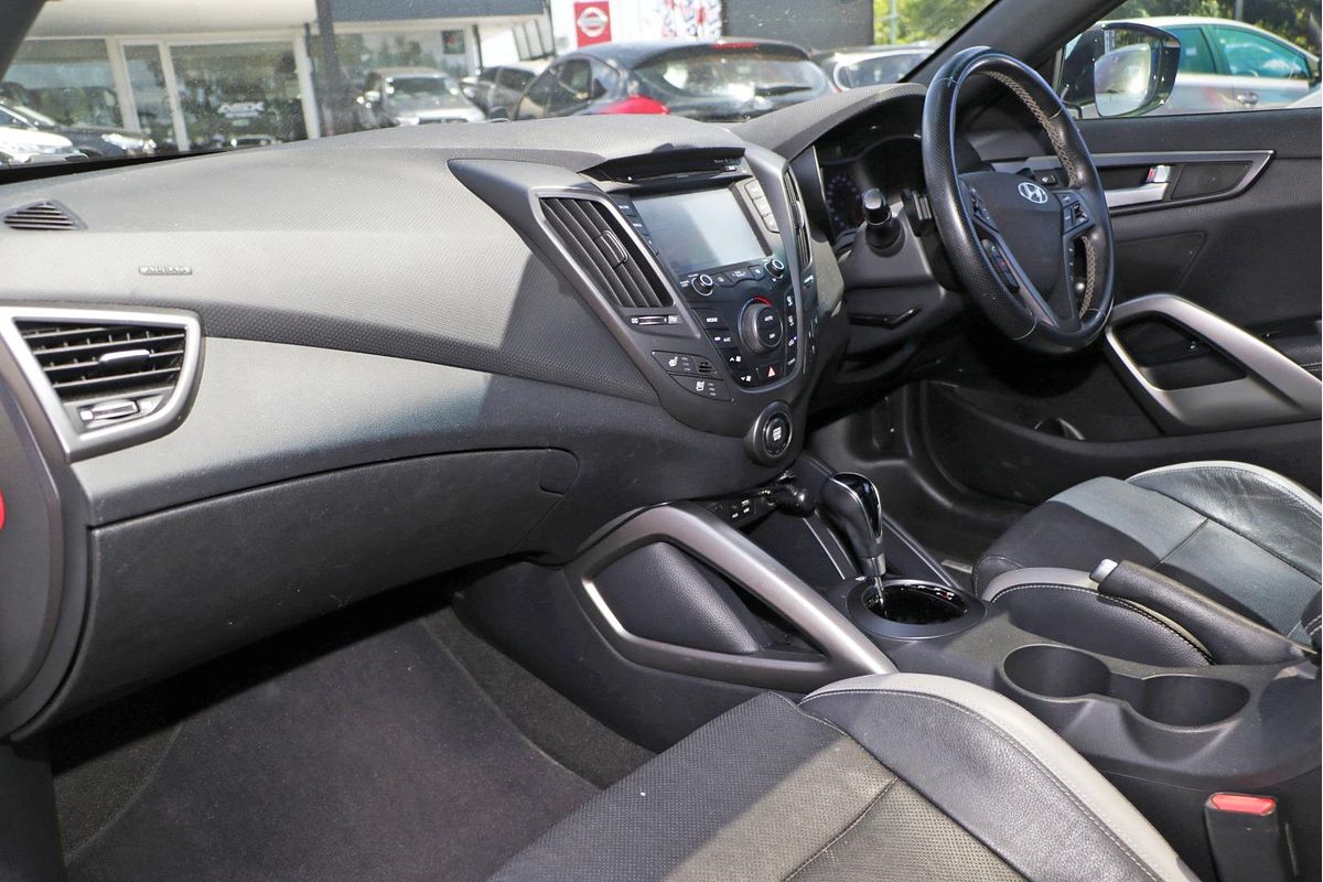 2015 Hyundai Veloster SR Turbo FS4 Series II