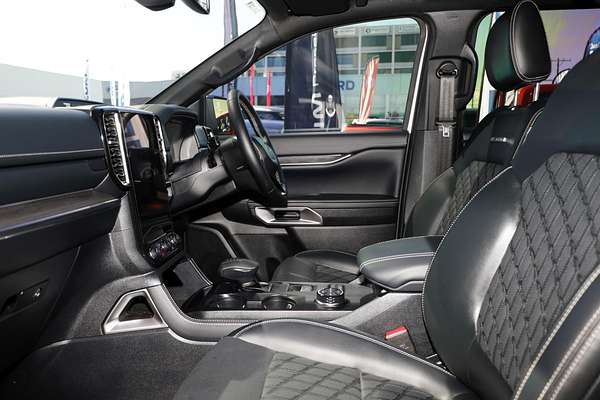 2024 Ford Everest Platinum 3.0L