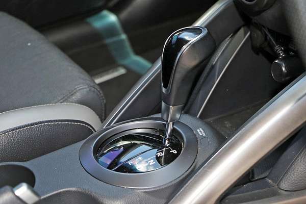 2015 Hyundai Veloster SR Turbo FS4 Series II