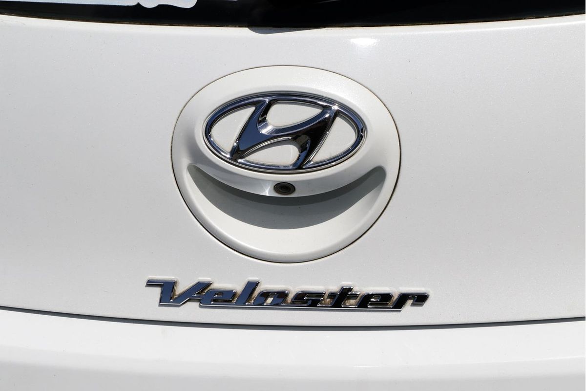 2015 Hyundai Veloster SR Turbo FS4 Series II