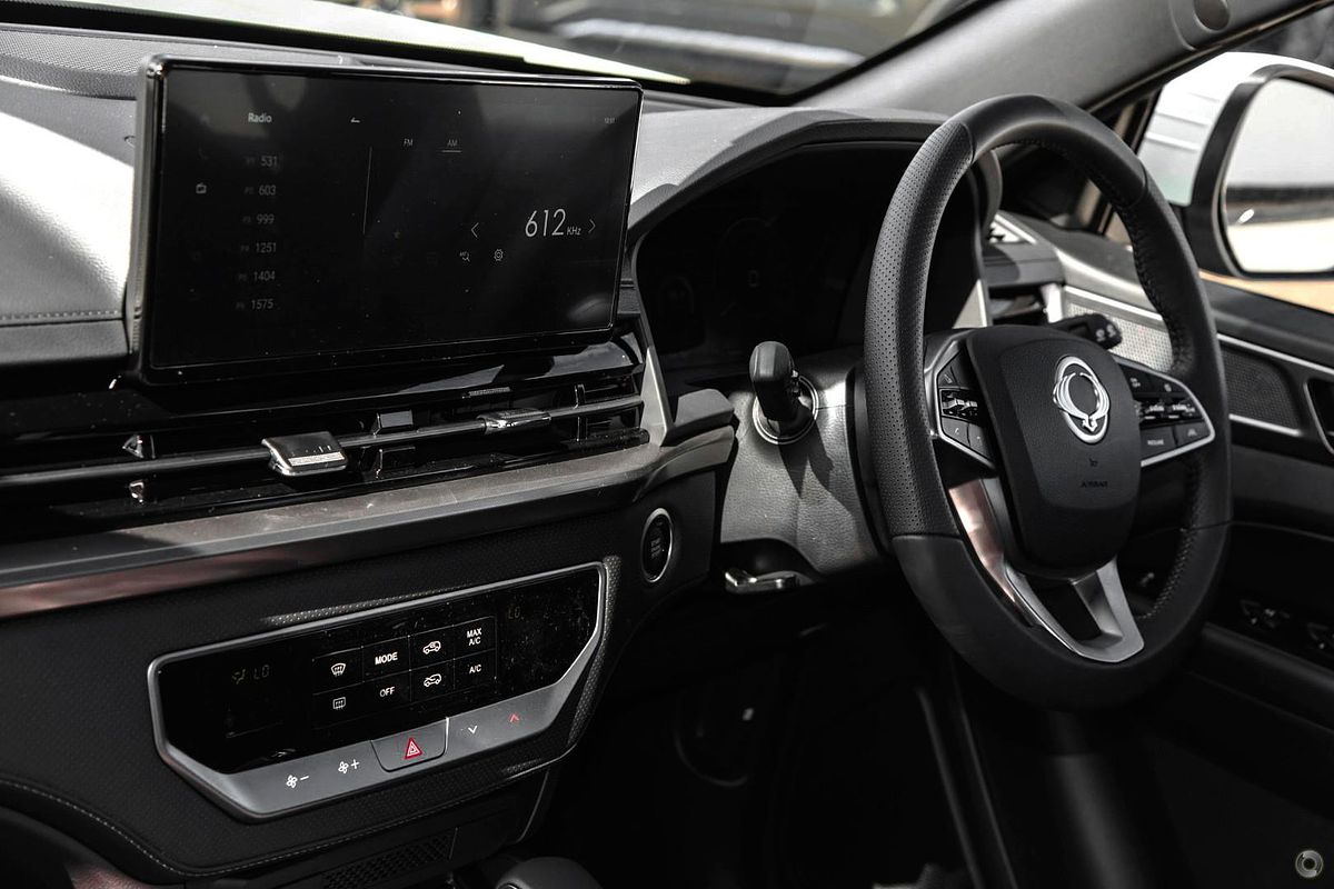 2025 KGM Musso ELX Q261 4X4