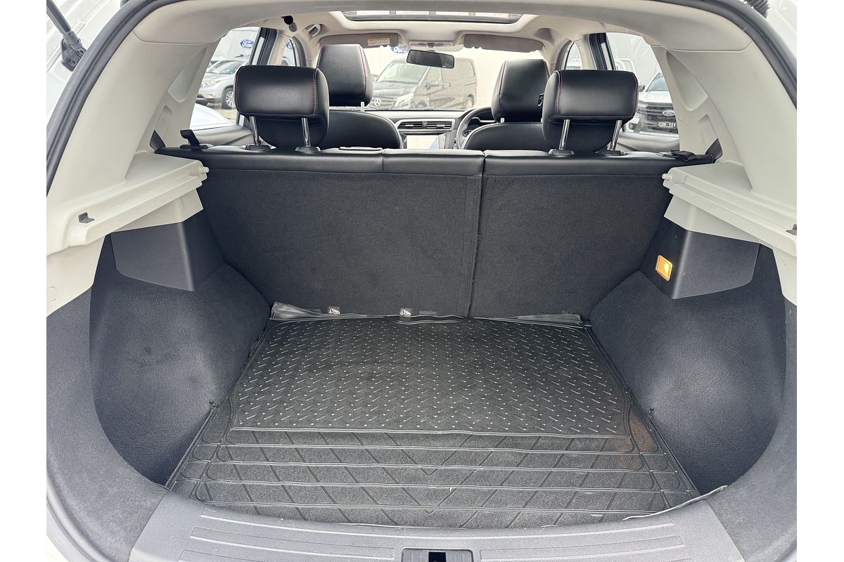 2020 MG ZS Essence AZS1