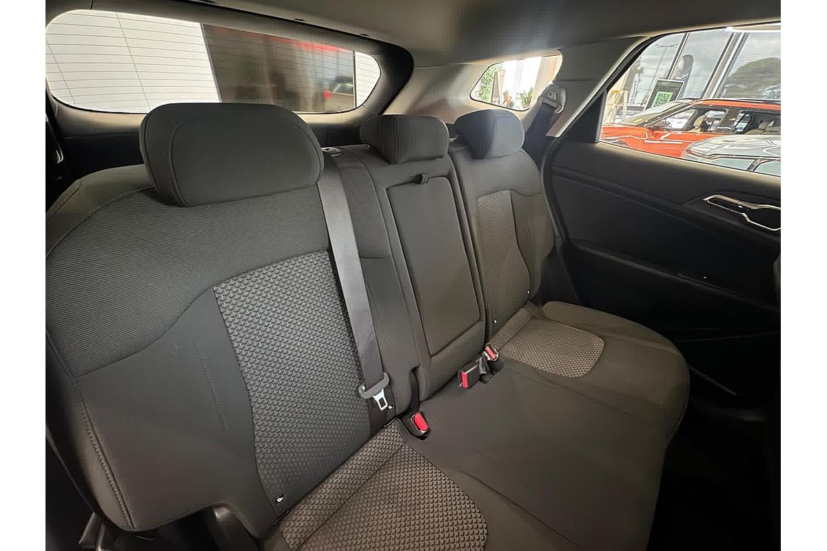 2024 Kia Sportage S NQ5