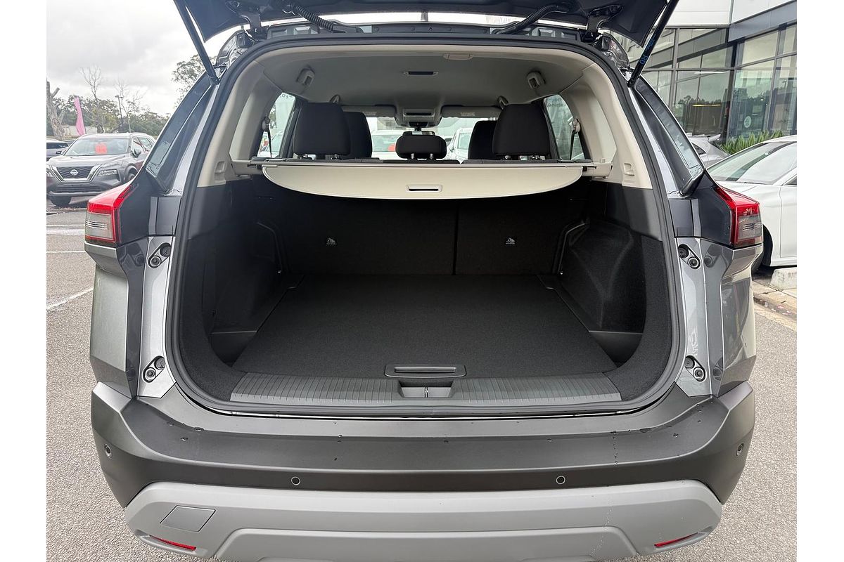 2025 Nissan X-TRAIL ST T33