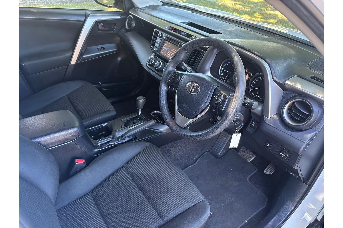 2017 Toyota RAV4 GX ALA49R