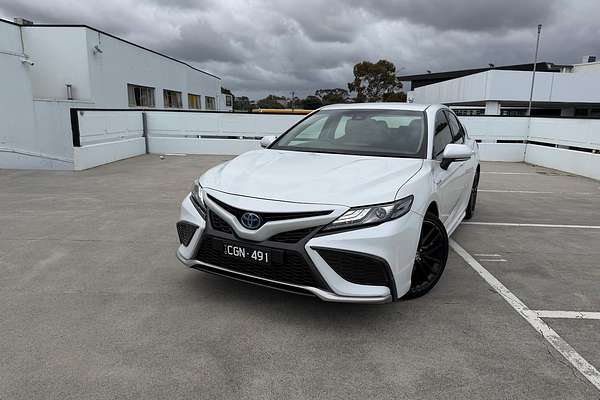 2022 Toyota Camry SX AXVH70R
