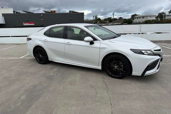 2022 Toyota Camry SX AXVH70R