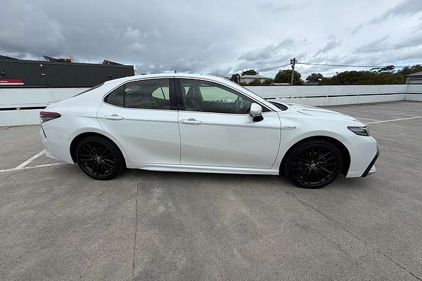 2022 Toyota Camry SX AXVH70R