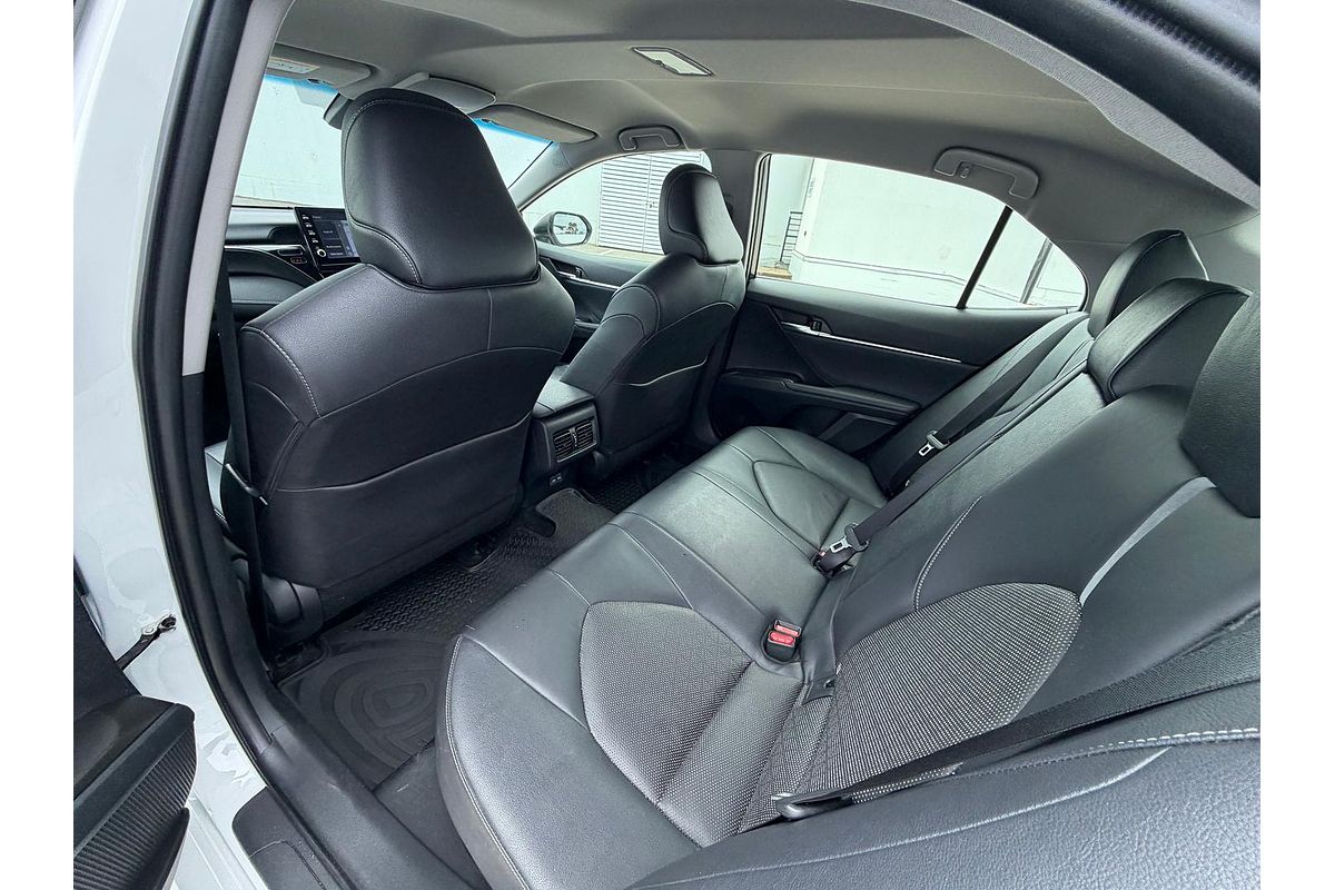 2022 Toyota Camry SX AXVH70R