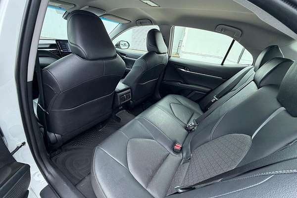 2022 Toyota Camry SX AXVH70R