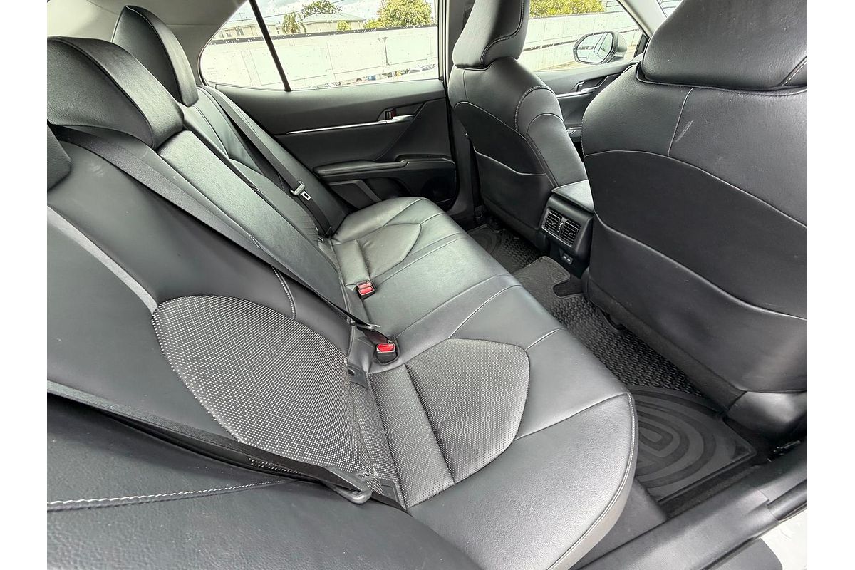 2022 Toyota Camry SX AXVH70R