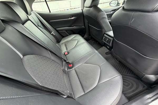 2022 Toyota Camry SX AXVH70R