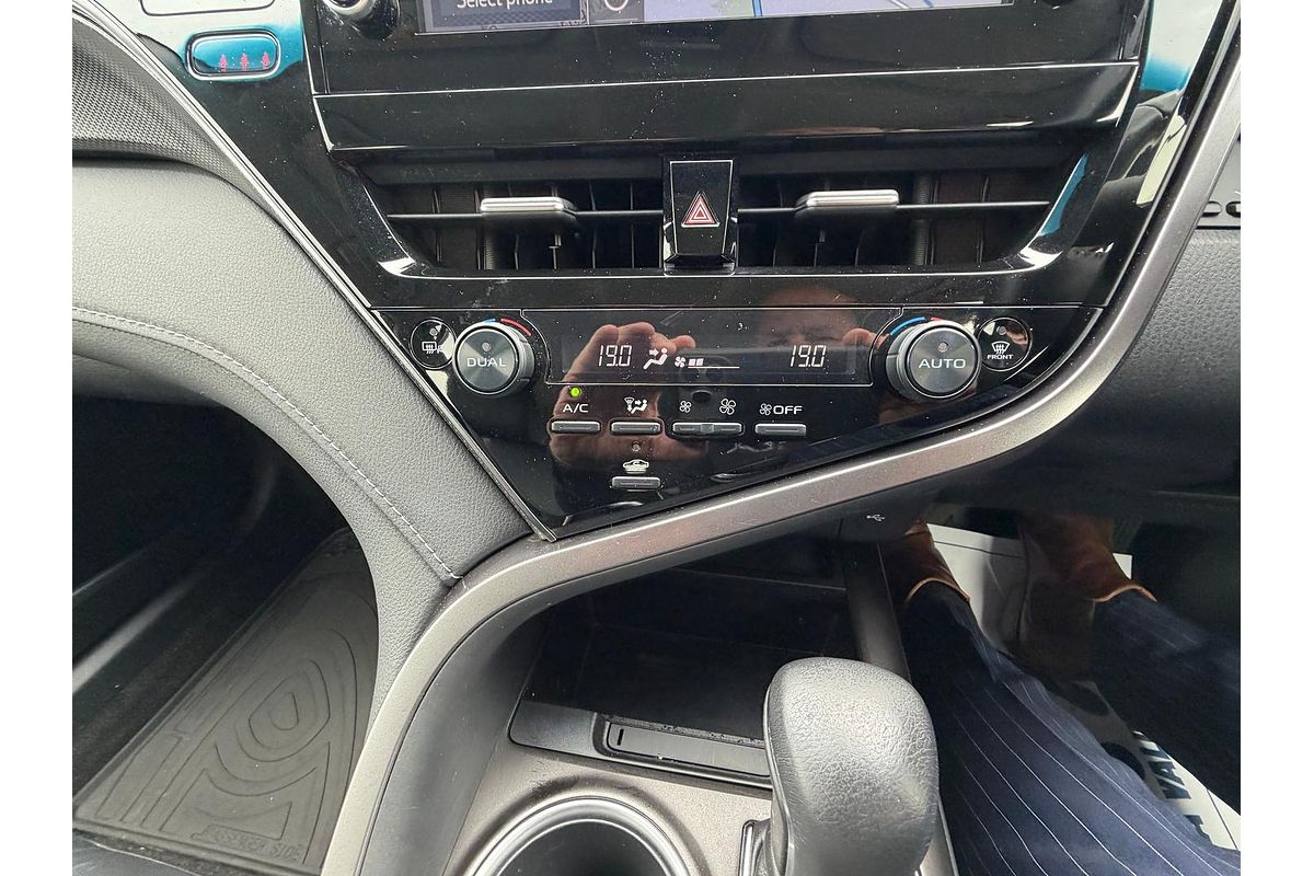 2022 Toyota Camry SX AXVH70R