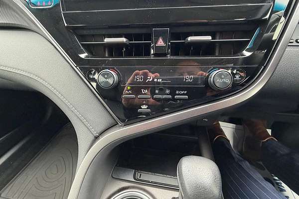 2022 Toyota Camry SX AXVH70R
