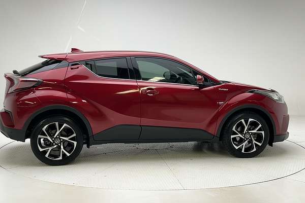 2017 Toyota C-HR Koba NGX10R