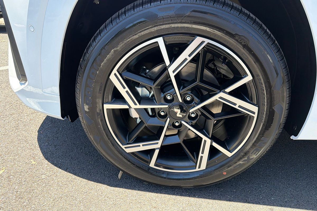 2025 Hyundai Tucson Premium N Line NX4.V4