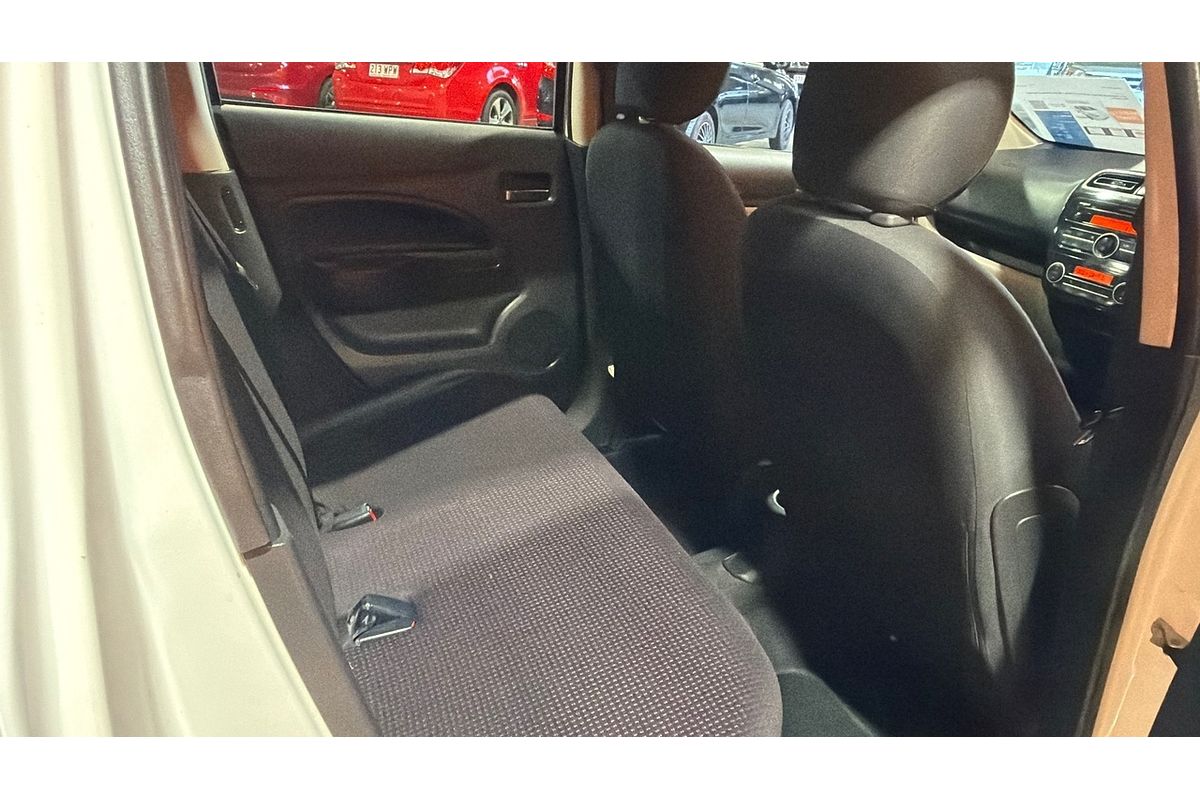 2013 Mitsubishi Mirage LS LA