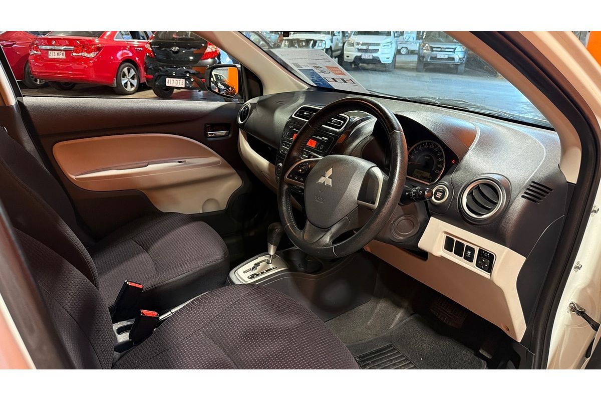 2013 Mitsubishi Mirage LS LA