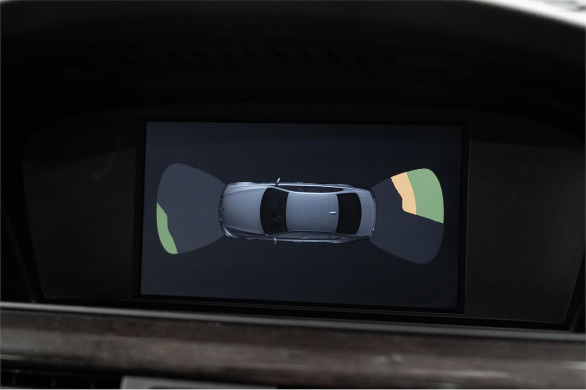 2011 BMW 3 Series 320i E90