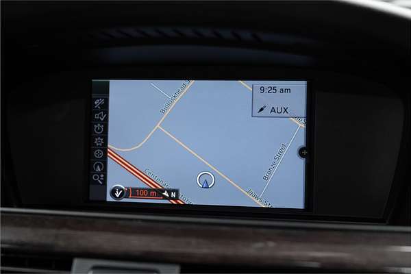 2011 BMW 3 Series 320i E90