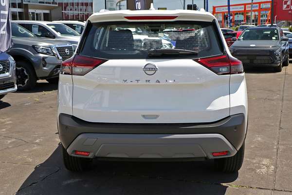 2024 Nissan X-TRAIL ST T33
