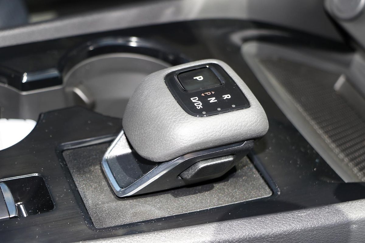 2024 Nissan X-TRAIL ST T33