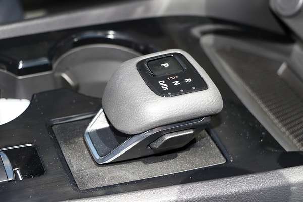 2024 Nissan X-TRAIL ST T33